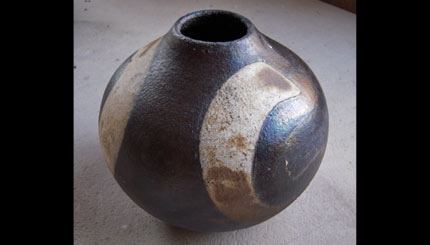 Poterie enfumée, cuisson primitive