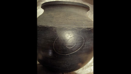 Poterie enfumée